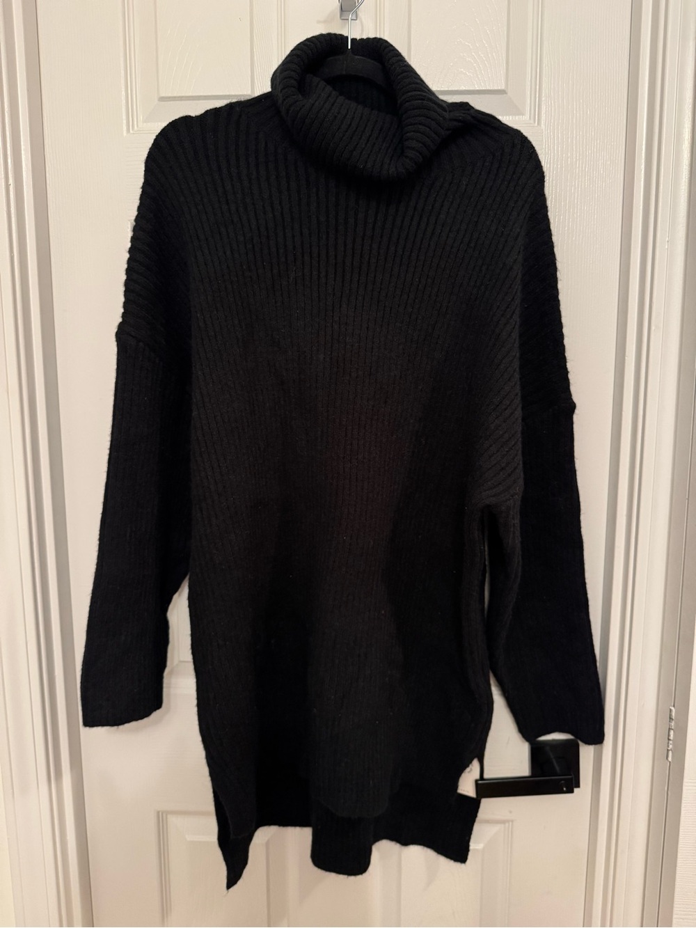 NWT LILLUSORY Womens Turtleneck Oversized Black Sweater Dress - Picture 3 of 6